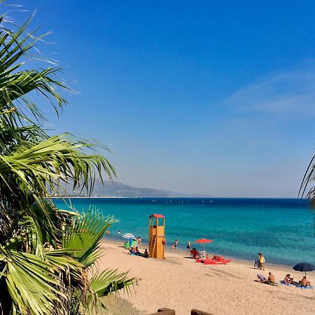 Villa By The Beach Sant'Andrea  エクステリア 写真