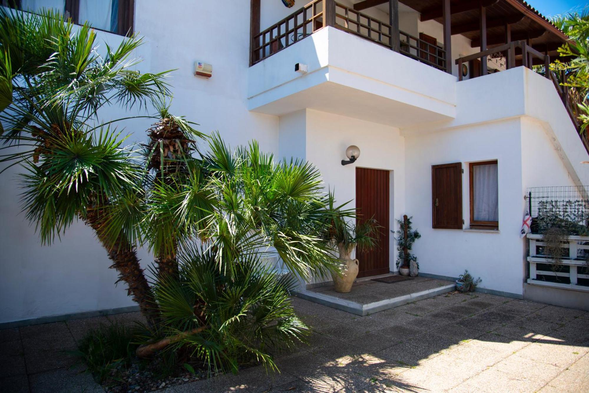 Villa By The Beach Sant'Andrea  エクステリア 写真